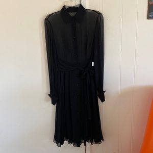 NWT Maggie London button down shear dress long sleeve black belted size 4
